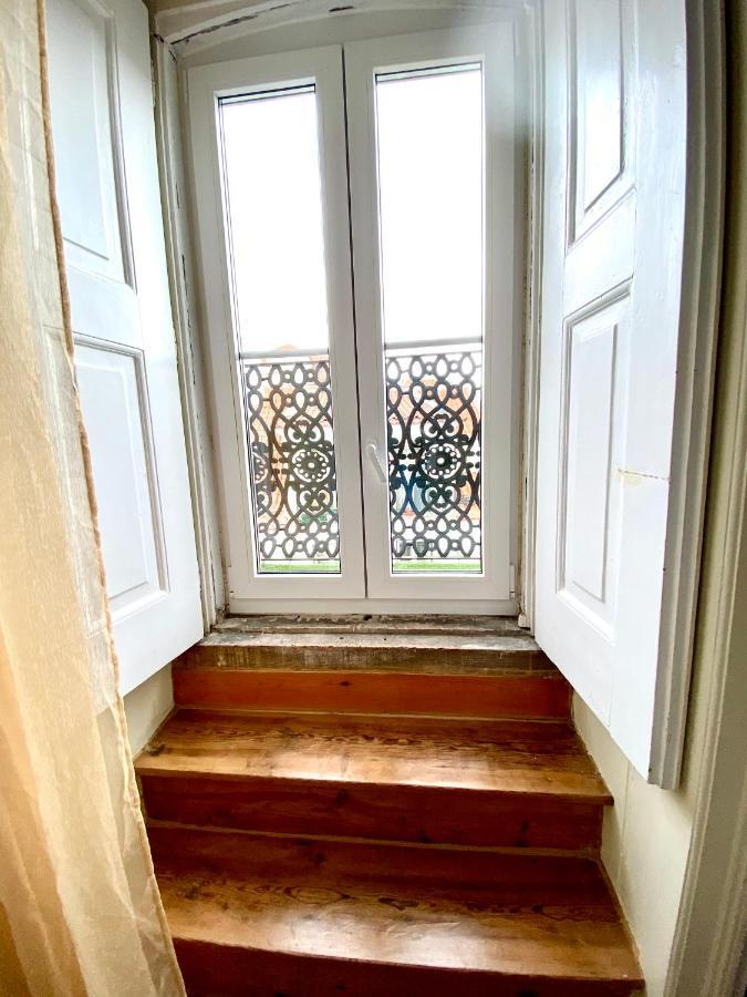 Nature Chiado 2- Cozy Little Double Room With Shared Bathroom Lisboa Εξωτερικό φωτογραφία